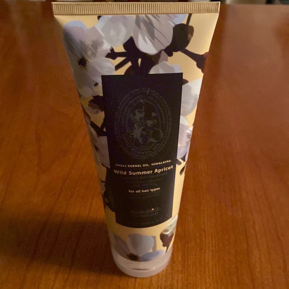 Tweak’d by nature shampoo - Picture 1 of 4